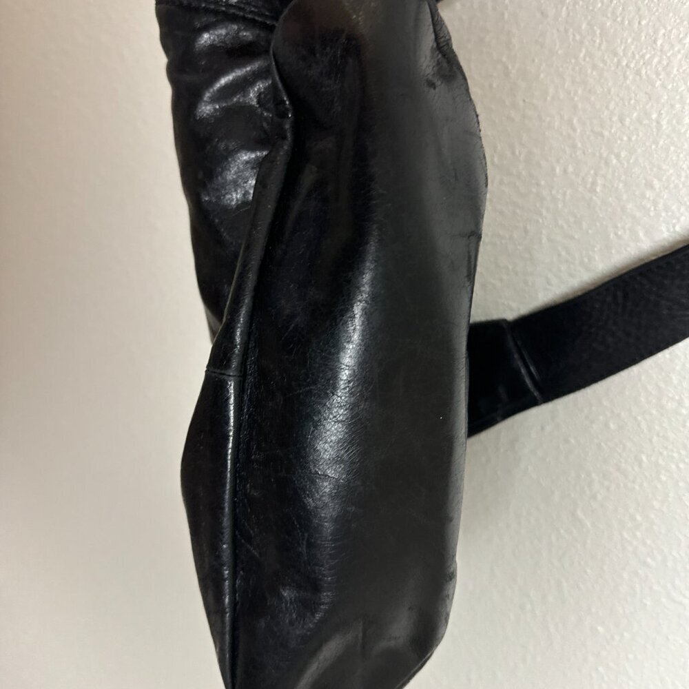 HOBO The Original Black Leather Crossbody/ Shoulder Bag - Picture 8 of 15